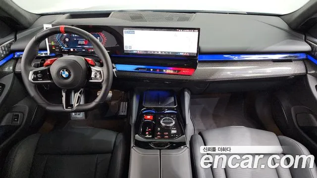 BMW M5 — интерьер