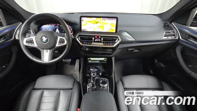 BMW X4 — интерьер