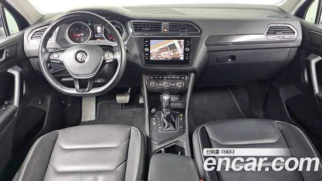 Volkswagen Tiguan — интерьер