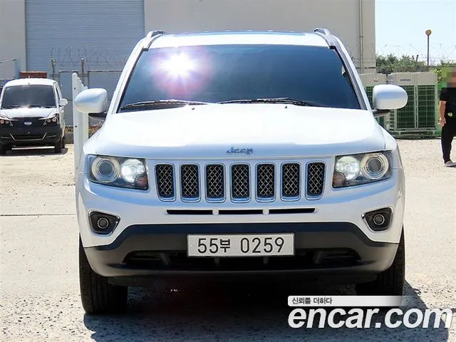 Jeep Compass — экстерьер
