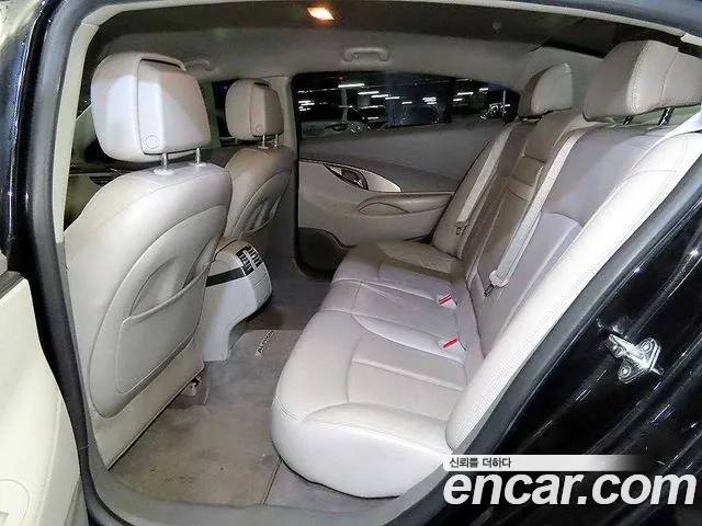 Chevrolet Korea Alpheon — интерьер