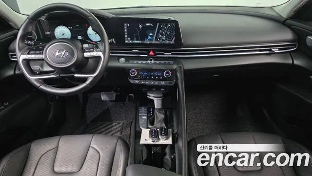 Hyundai Elantra — интерьер