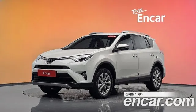 Toyota RAV4 — экстерьер
