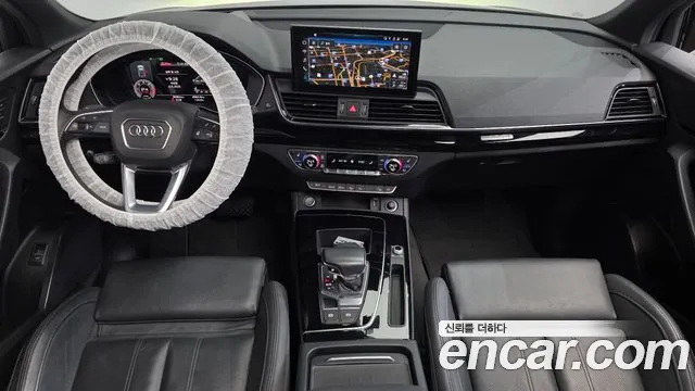 Audi Q5 — интерьер