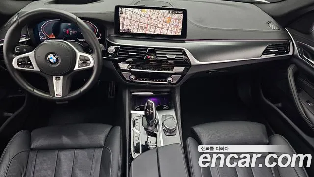 BMW 5 серия — интерьер
