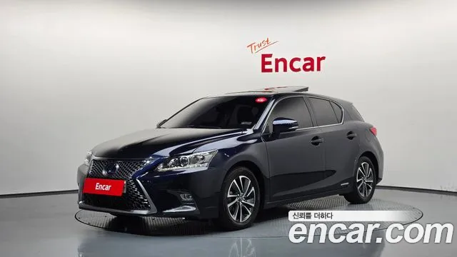 Lexus CT200h — экстерьер