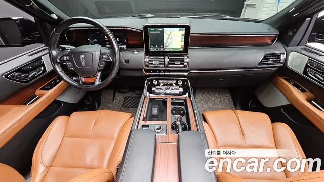 Lincoln Navigator — интерьер