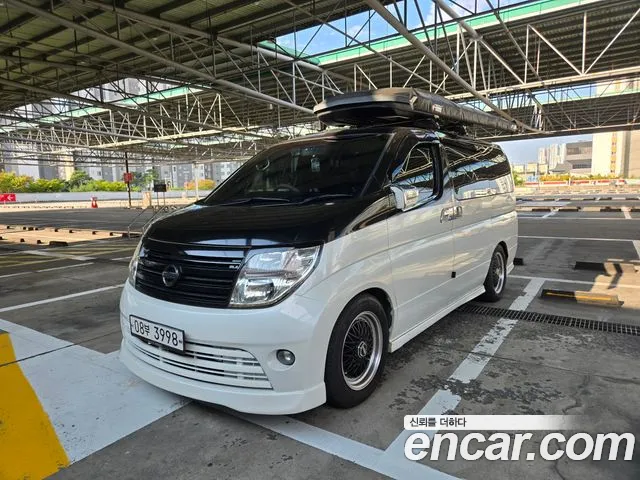Nissan Elgrand — экстерьер