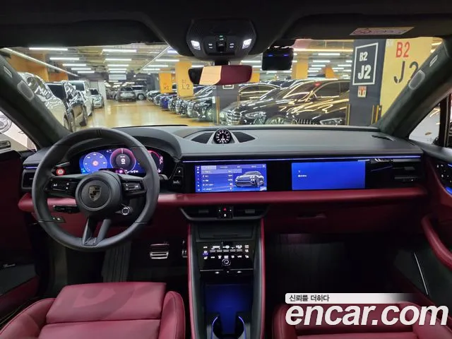 Porsche Macan — интерьер