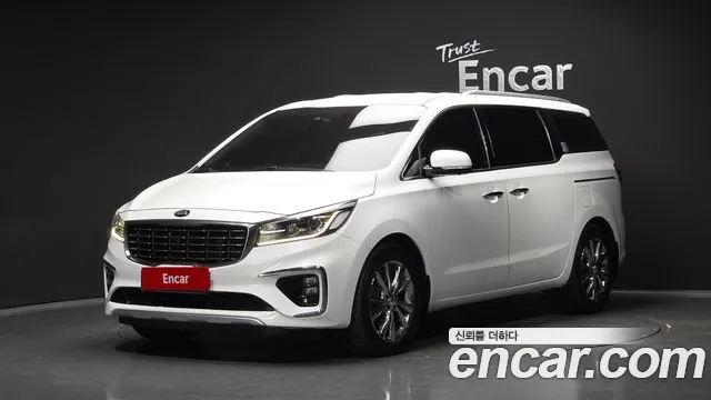 Kia Carnival — экстерьер