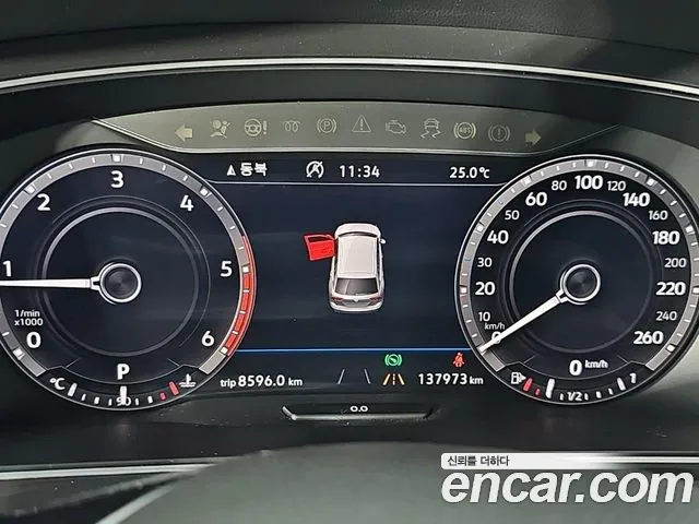 Volkswagen Tiguan — интерьер