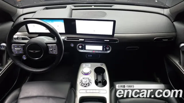 Genesis GV60 — интерьер