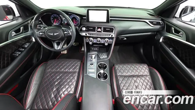 Genesis G70 — интерьер