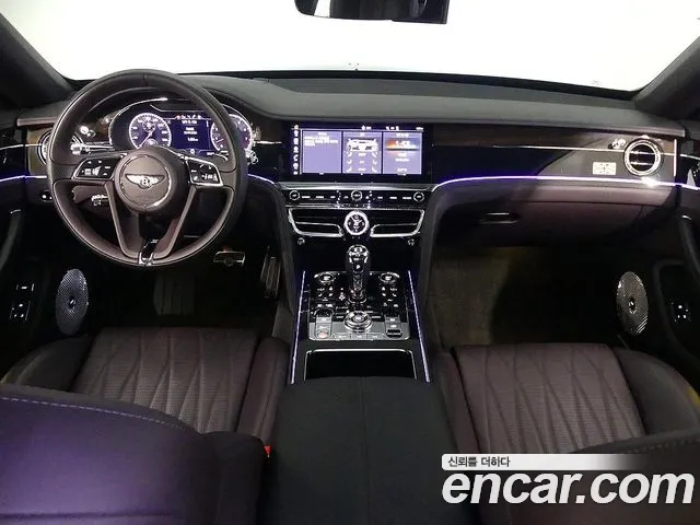 Bentley Flying Spur — интерьер