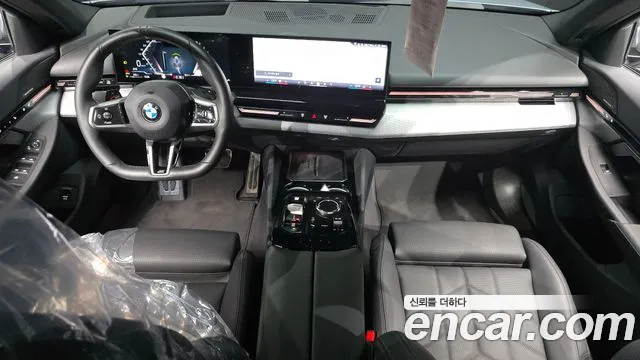 BMW 5 серия — интерьер