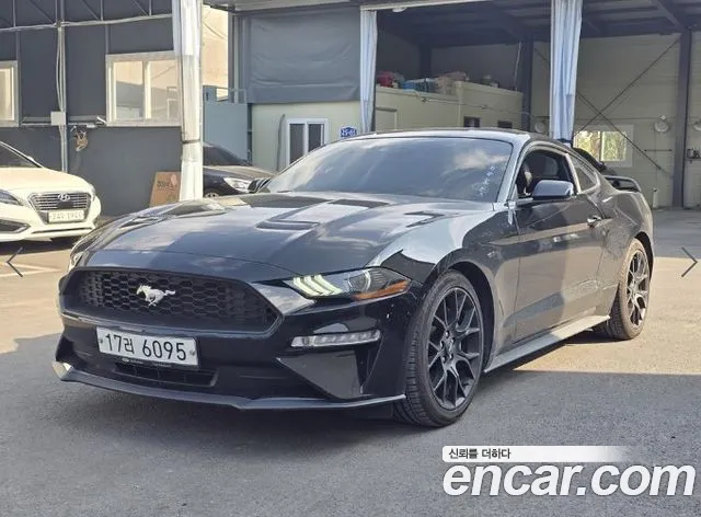 Ford Mustang — экстерьер