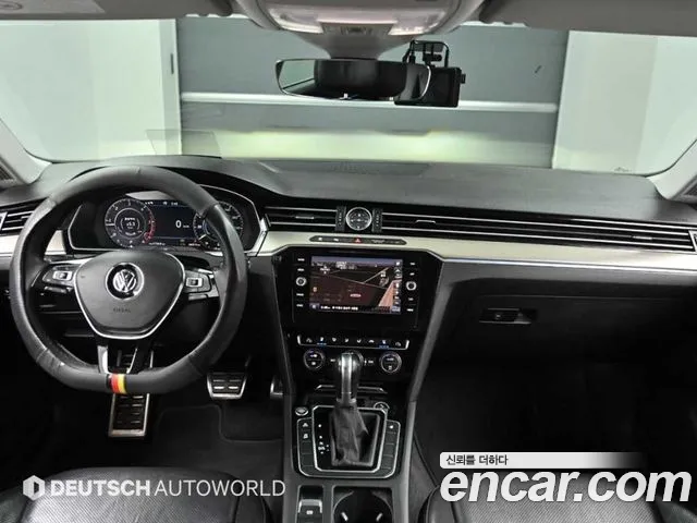 Volkswagen Arteon — интерьер