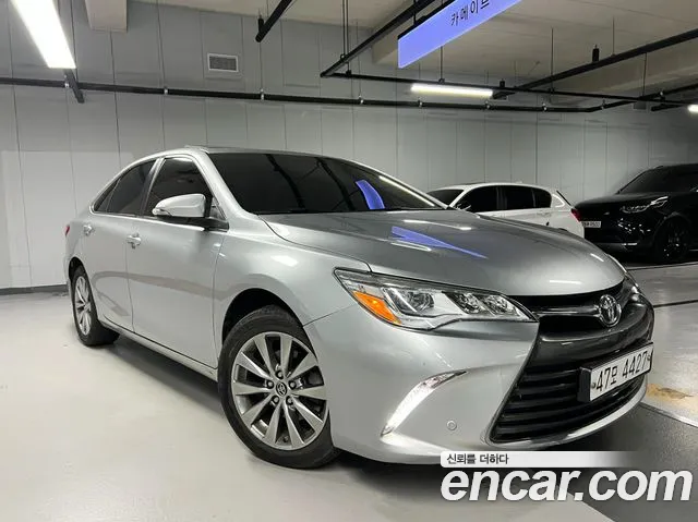 Toyota Camry — экстерьер
