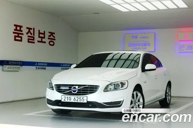 Volvo S60 — экстерьер