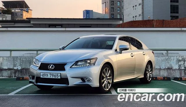 Lexus GS — экстерьер