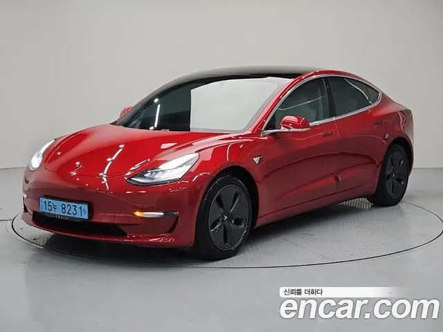 Tesla Model 3 — экстерьер