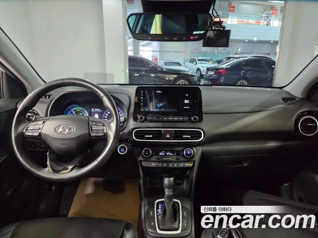 Hyundai Kona — интерьер