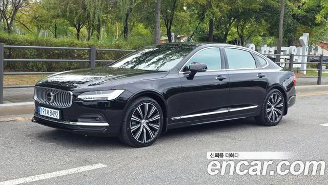Volvo S90 — экстерьер