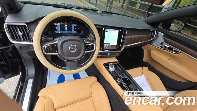 Volvo S90 — интерьер