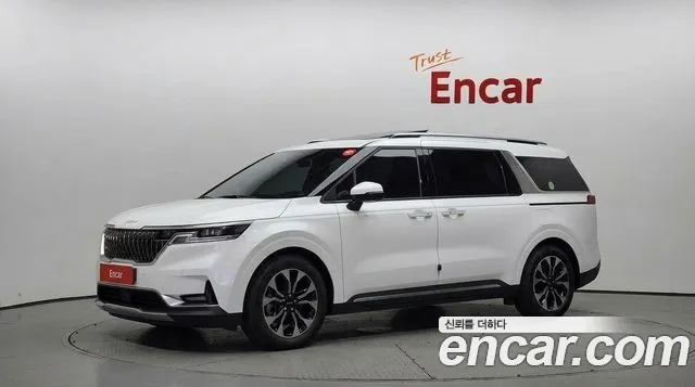 Kia Carnival — экстерьер