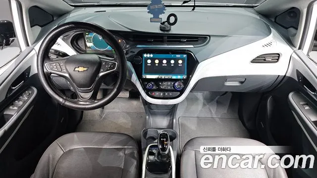 Chevrolet Korea Bolt EV — интерьер