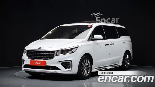 Kia Carnival — экстерьер