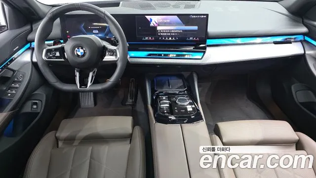 BMW 5 серия — интерьер