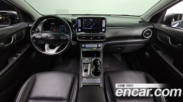Hyundai Kona — интерьер