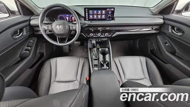 Honda Accord — интерьер