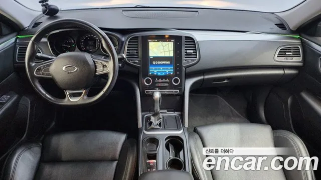 Renault Korea SM6 — интерьер