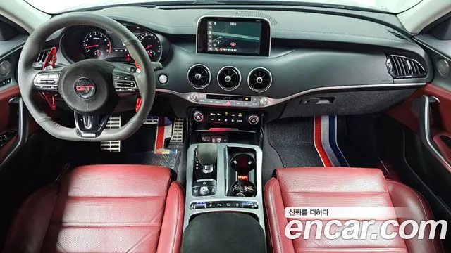 Kia Stinger — интерьер