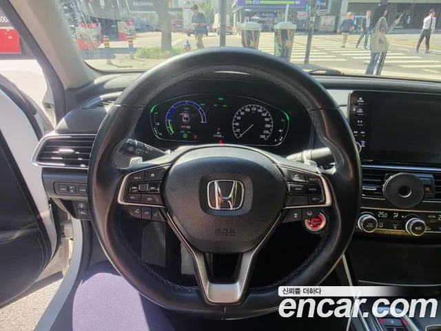 Honda Accord — интерьер