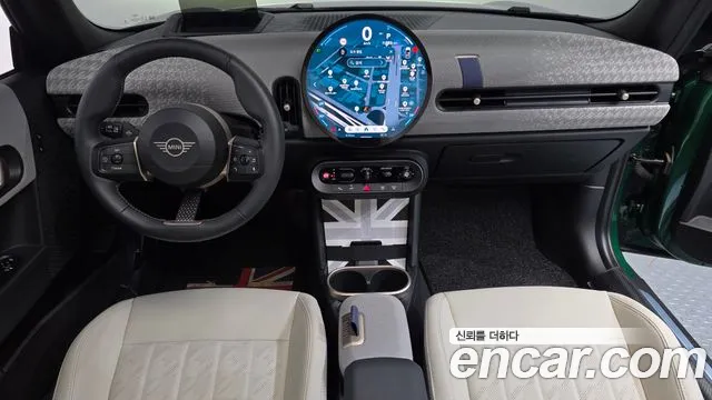 MINI Cooper — интерьер