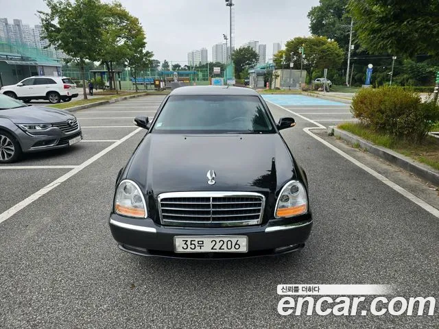 KG Mobility Chairman — экстерьер