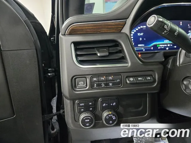 Chevrolet Korea Tahoe — интерьер