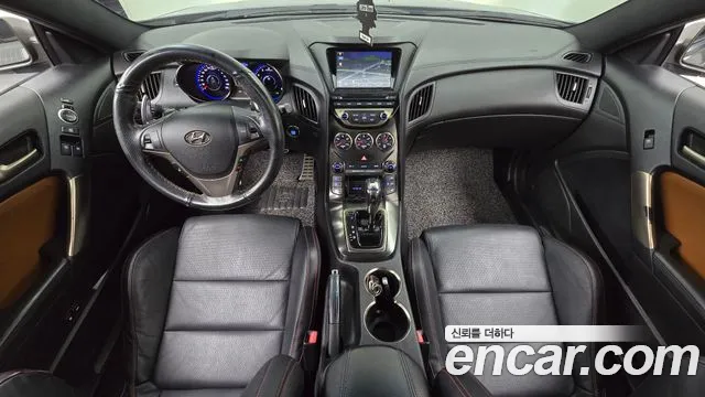 Hyundai Genesis — интерьер