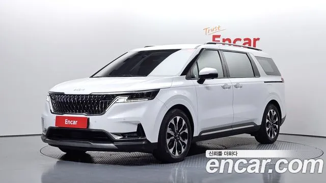 Kia Carnival — экстерьер