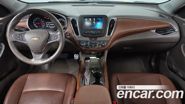 Chevrolet Korea Malibu — интерьер