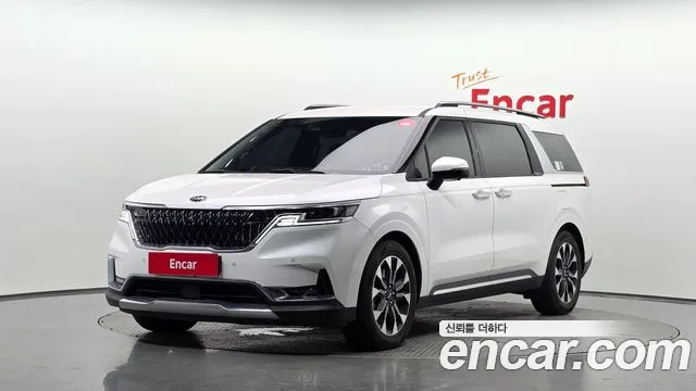 Kia Carnival — экстерьер
