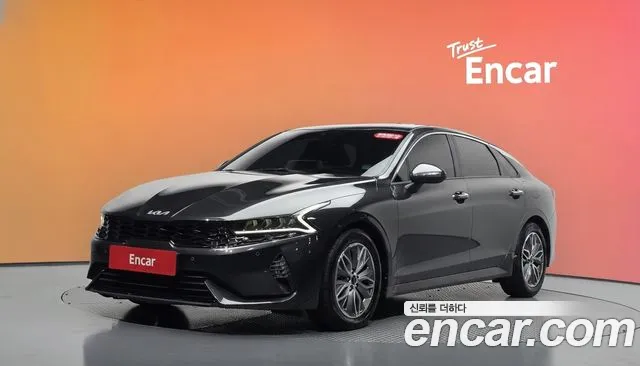 Kia K5 — экстерьер