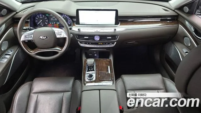 Kia K9 — интерьер