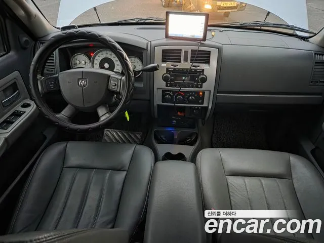 Dodge Dakota — интерьер