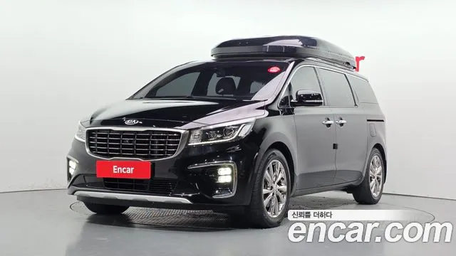 Kia Carnival — экстерьер