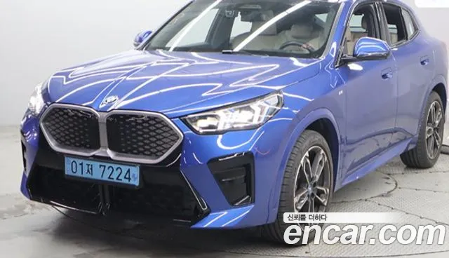 BMW iX2