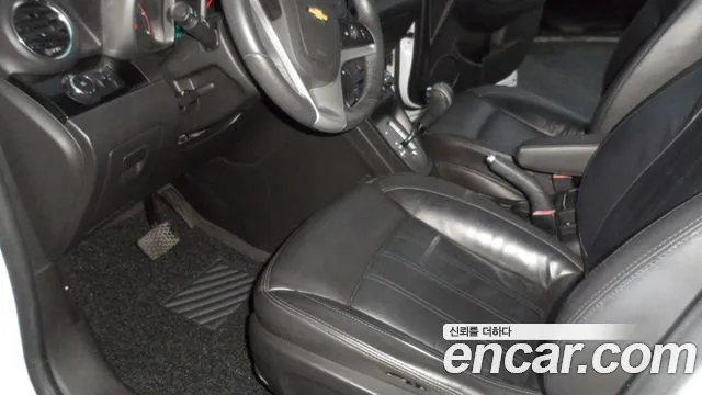 Chevrolet Korea Orlando — интерьер